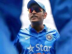 In Pics: डेब्यू मैच में रन आउट...फिर 5वें वनडे में पाकिस्तान के खिलाफ लगाया था शतक, ऐसे रहे थे MS Dhoni के शुरुआती दिन