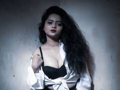 Shivali Parab Hot Photos : ‘महाराष्ट्राची हास्यजत्रा' फेम शिवालीचा हॉट अंदाज, पाहा फोटो