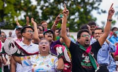 Mohun Bagan : সবুজ মেরুন রঙে মাতল কলকাতা, মুখ্যমন্ত্রীর উপস্থিতিতে ভারতসেরাদের সংবর্ধনা মোহনবাগান ক্লাব প্রাঙ্গনে