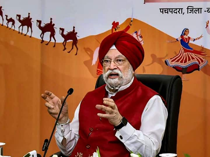 Hardeep Singh Puri Controversial Remark Rahul Gandhi Compare Him with Donkey says PM Modi and Union Government Attacked by Congress ANN Controversial Remark On Rahul Gandhi: 'गधे और घोड़े में कोई तुलना नहीं', राहुल गांधी पर मोदी सरकार के मंत्री का विवादित कमेंट