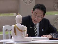 PM Narendra Modi:ভারতে জাপানের প্রধানমন্ত্রী, কী উপহার মোদির?