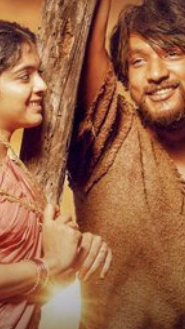 இப்படத்தில் சின்னத்திரை பட்டாளமே நடித்துள்ளனர்