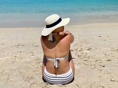 कपिल शर्मा की रील वाइफ ने बिकिनी पहन इंटरनेट पर लगाई आग, फोटो देख यकीन नहीं कर पा रहे लोग