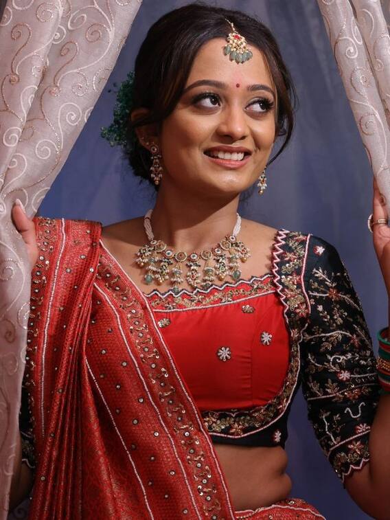 बेहद खूबसूरत हैं अक्षर पटेल की वाइफ मेहा