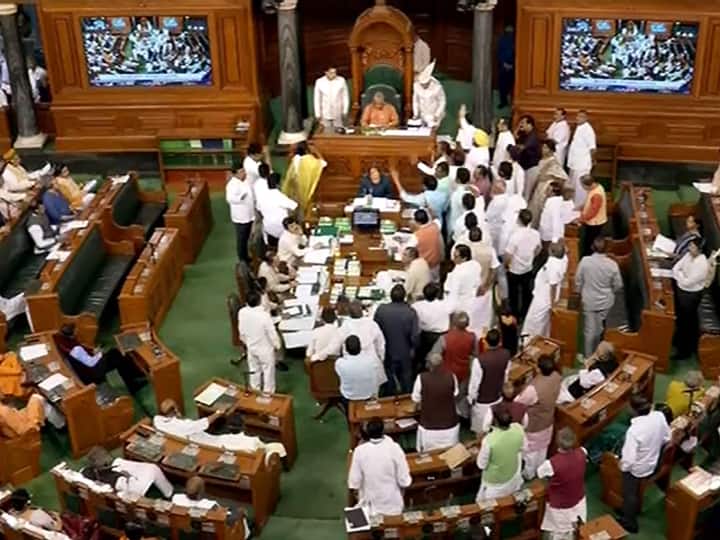 Parliament Budget Session Live 2023: opposition jpc bjp demands an apology on rahul statement Parliament Live: કાળા કલરના કપડામાં કોંગ્રેસનો વિરોધ, સંસદથી નીકળી વિજય ચોક જશે વિપક્ષ