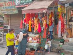 Chaitra Navratri: नवरात्र पर्व के पहले दिल्ली के बाजारों में रौनक, बढ़ गए इन सामानों के दाम