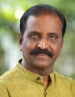 Vairamuthu : பூங்காற்று திரும்புமா முதல் புது வெள்ளை மழை வரை..வைரமுத்துவின் மனதை மயக்கும் வரிகள்!