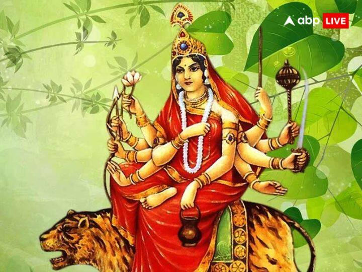 मां चंद्रघंटाः मां दुर्गा का तीसरा रूप मां चंद्रघंटा है. नवरात्रि के तीसरे दिन 24 मार्च 2023 को इनकी पूजा की जाएगी. मां चंद्रघंटा घंटे के आकार का चंद्रमा धारण किए हुए होती है.
