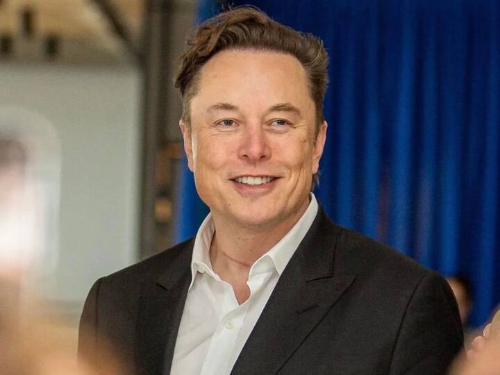Elon Musk Reacts to Tesla Cars Put Up Light Show In-Sync To RRR's Naatu Naatu check details Tesla Cars - Naatu Naatu: టెస్లా కార్ల ‘నాటు నాటు‘ లైటింగ్ షోపై స్పందించిన మస్క్ మామ - RRR టీమ్ ఫుల్ ఖుష్!