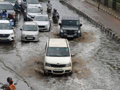Delhi Wakes Up To Pleasant Weather After Rain But Waterlogging Plays Spoilsport