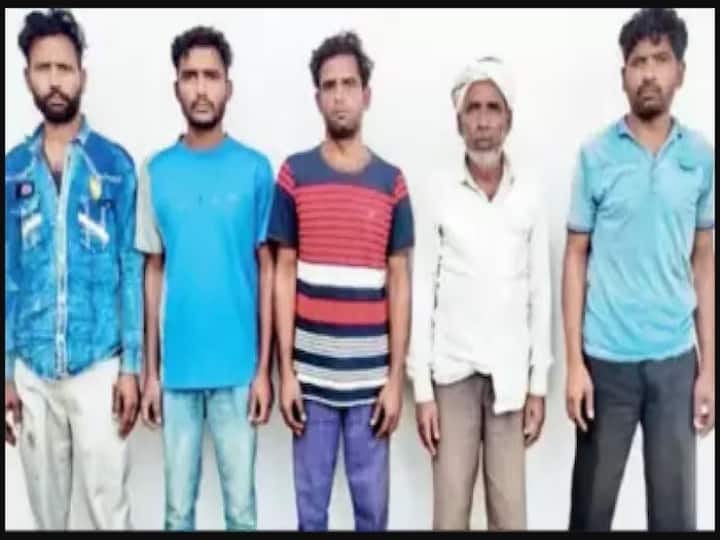 Rajasthan Married girlfriend eloped with lover relatives cut off man nose five arrested in ajmer Rajasthan Crime: अवैध संबंध से गुस्साए परिजनों ने हसिये से काटी शादीशुदा शख्स की नाक, युवती के पिता समेत पांच लोग गिरफ्तार