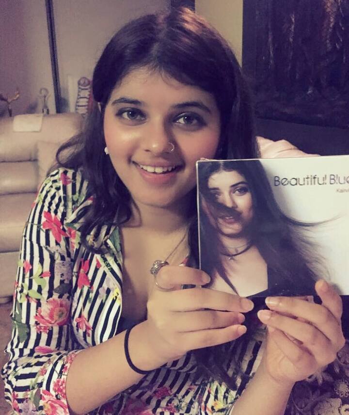 लोगों को अनिल शर्मा की बेटी की खूबसूरत खूब पसंद आ रही है. लोग उनकी क्यूटनेस के दीवाने हो रहे हैं.