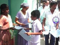 கரூரில் ஆற்றில் மலம் கழிக்க கூடாது - விழிப்புணர்வை ஏற்படுத்திய பள்ளி மாணவர்