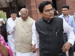 अखिलेश यादव कर रहे विरोध, लेकिन राम गोपाल यादव और जया बच्चन दे रहे कांग्रेस का पूरा साथ