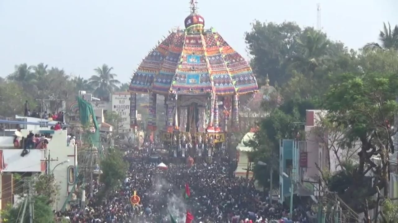 திருவாரூர் தியாகராஜர் கோவில் ஆழித்தேரோட்டத்தை முன்னிட்டு சிறப்பு ரயில் இயக்கம்