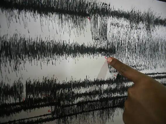 Earthquake In Afghanistan: अफगानिस्तान में तबाही वाला भूकंप-10 की मौत, सड़कों पर खड़े होकर लोगों ने गुजारी रात, पढ़ें अपडेट Earthquake In Afghanistan: अफगानिस्तान में तबाही वाला भूकंप-10 की मौत, सड़कों पर खड़े होकर लोगों ने गुजारी रात, पढ़ें अपडेट