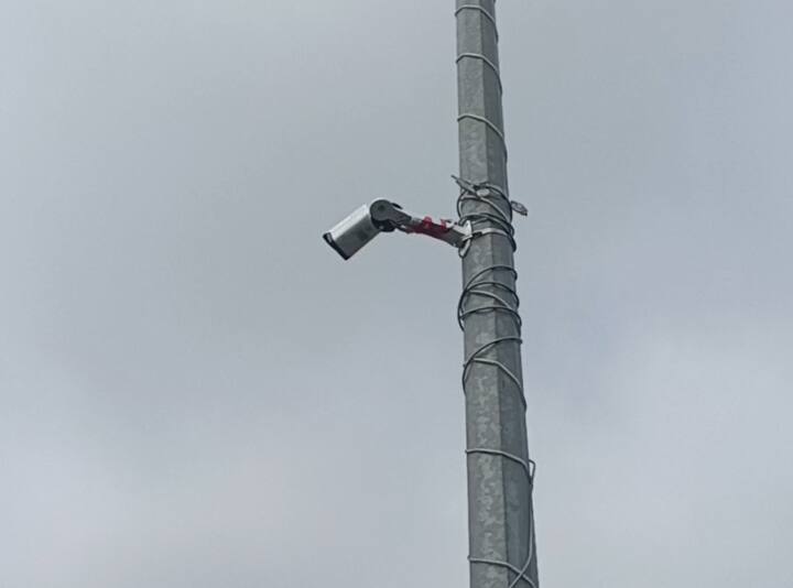 Ghaziabad elevated road thieves stolen 27 CCTV camera wire  ann Ghaziabad News: गाजियाबाद एलिवेटेड रोड पर लगे 27 CCTV कैमरों के तार चोरी, एक हफ्ते पहले ही बना था कंट्रोल रूम