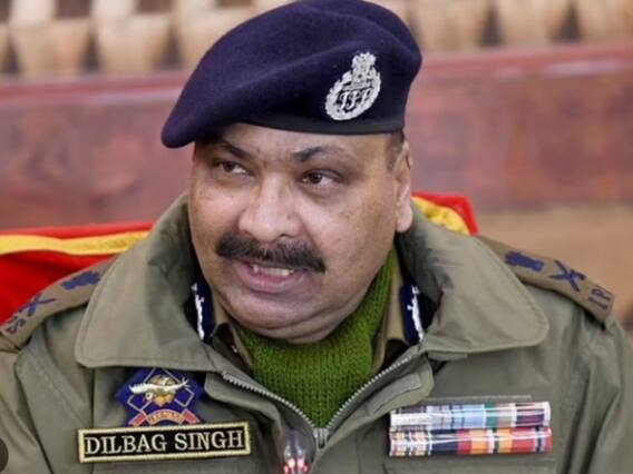 Amrit Pal Singh Arrest Operation: वारिस पंजाब दे संगठन ने जम्मू-कश्मीर से खरीदे थे हथियार! DGP दिलबाग सिंह ने किया बड़ा खुलासा Amrit Pal Singh Arrest Operation: वारिस पंजाब दे संगठन ने जम्मू-कश्मीर से खरीदे थे हथियार! DGP दिलबाग सिंह ने किया बड़ा खुलासा