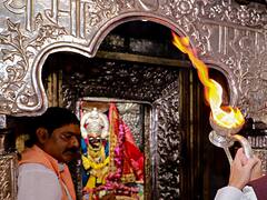 मैहर के शारदा धाम में चैत्र नवरात्रि पर मेला, यहां अल्हा करते हैं मां का पहला श्रृंगार