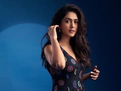 क्या मृणाल ठाकुर का टूट गया दिल? रोते हुए फोटो शेयर कर छलका एक्ट्रेस का दर्द