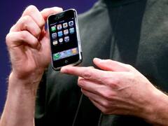 पुराने iPhone की 45 लाख रुपये में नीलामी, इतनी कीमत तो लेटेस्ट मॉडल की भी नहीं... फिर क्यों बिका महंगा?
