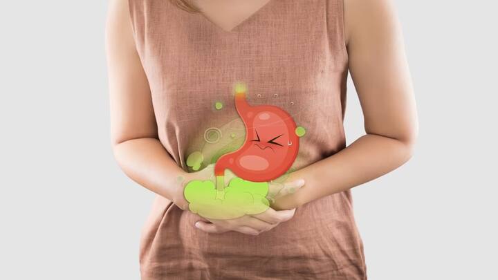 Health Tips:ઘણી વખત એવું બને છે કે, રાત્રે ગેસની સમસ્યા થાય છે, તો તે સમયે ફક્ત કેટલાક ઘરેલું ઉપચાર  ખૂબ જ  ઉપયોગી  બને છે..તો આજે જાણી લો કેવી રીતે ગેસથી તાત્કાલિક રાહત મેળવી શકાય.