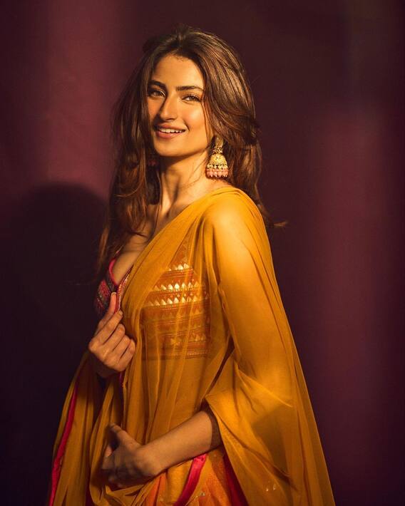 Palak Tiwari: ट्रेडिशनल लुक में बेहद खूबसूरत दिखती हैं पलक तिवारी, आप भी एक्ट्रेस के लुक को कर सकती हैं रिक्रिएट