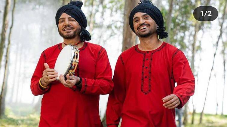 diljit dosanjh and gurdas maan rock on spotify india billboard see pics Diljit Dosanjh: ਸਪੌਟੀਫਾਈ ਦੇ ਬਿਲਬੋਰਡ 'ਤੇ ਛਾਏ ਦਿਲਜੀਤ ਦੋਸਾਂਝ ਤੇ ਗੁਰਦਾਸ ਮਾਨ, 'ਛੱਲਾ' ਗਾਣੇ ਦਾ ਰੀਮਿਕਸ ਬਣਿਆ ਲੋਕਾਂ ਦੀ ਪਸੰਦ