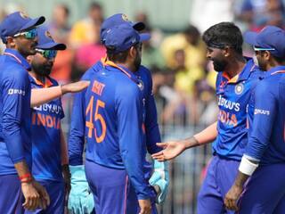 IND vs AUS : हार्दिक, कुलदीपनं घेतल्या 3-3 विकेट्स, 269 वर ऑस्ट्रेलिया सर्वबाद, भारतासमोर 270 धावाचं आव्हान