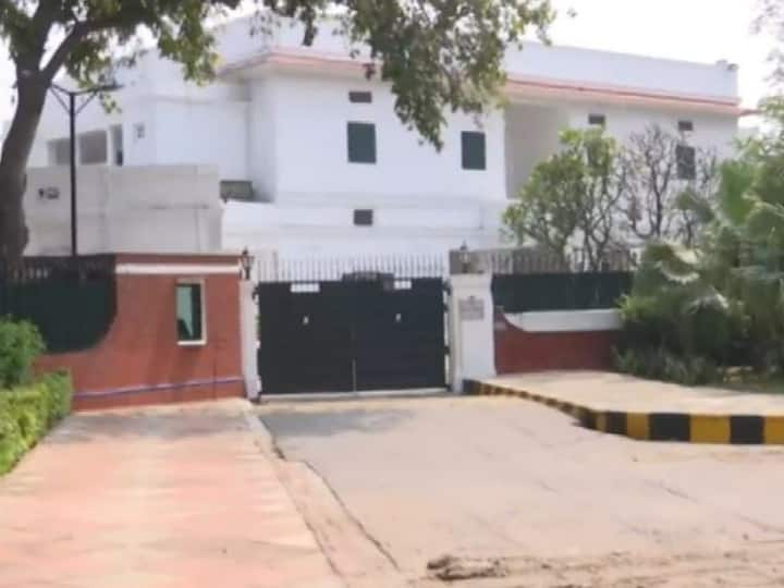 Delhi Security Deployed Outside UK High Commission Scaled Down Check Details क्या भारतीय दूतावास पर हमला बनी वजह? दिल्ली में ब्रिटेन के उच्चायोग की घटाई गई सुरक्षा