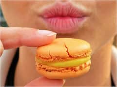 స్వీట్స్ తినాలనే కోరిక ఎక్కువగా ఉంటుందా? అందుకు కారణం ఇదే