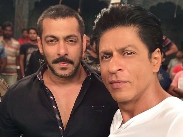 big set to be constructed for 45 days to shoot Salman-SRK action scene in Tiger 3 Tiger 3 में दिखेगा Salman Khan और Shah Rukh Khan का जबरदस्त एक्शन, 45 दिन चलेगी शूटिंग, बड़े लेवल पर बन रहा सेट
