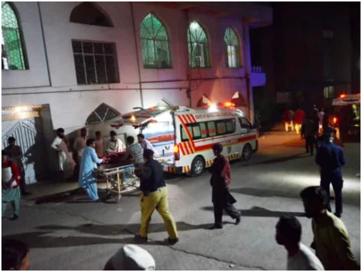 पाकिस्तान में भूकंप से 2 लोगों की मौत, 6 घायल, कई मकान भी हुए क्षतिग्रस्त पाकिस्तान में भूकंप से 2 लोगों की मौत, 6 घायल, कई मकान भी हुए क्षतिग्रस्त