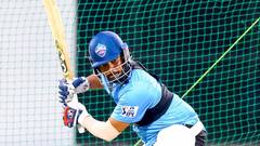 Delhi Capitals: এক ফ্রেমে সৌরভ-পন্টিং, কোটলায় কাঁধে কাঁধ মিলিয়ে ছবি তুললেন দুই কিংবদন্তি