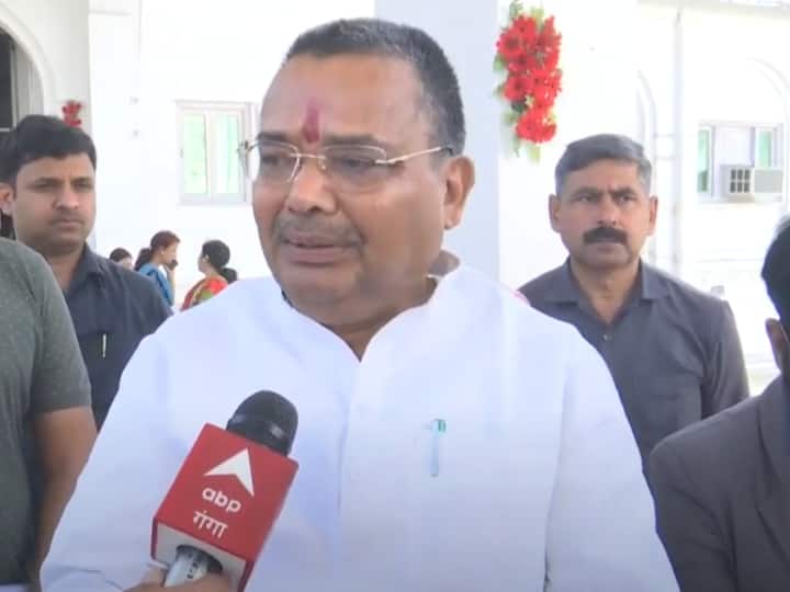 UP News: हेरिटेज बिल्डिंग का पर्यटन हब बनेगा उत्तर प्रदेश, पुराने किलों को विकसित करेगी सरकार Thakur Jaivir Singh Mayankeshwar Sharan Singh UP become tourism hub of heritage building PPP model ANN UP News: हेरिटेज बिल्डिंग का पर्यटन हब बनेगा उत्तर प्रदेश, पुराने किलों को विकसित करेगी सरकार