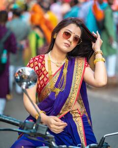 Girgaon Shobha Yatra : मुंबईच्या गिरगावमध्ये शोभायात्रेत महिलांची बुलेटस्वारी!