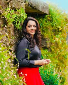 Bhavana: మలయాళీ బ్యూటీ భావన స్టన్నింగ్ లుక్స్