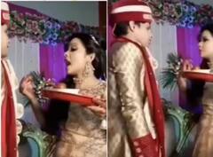 Video: ਵਿਆਹ ਦੌਰਾਨ ਸਾਲੀ ਨੇ ਕੀਤਾ ਜੀਜੇ ਨਾਲ ਮਜ਼ਾਕ, ਕੀ ਤੁਸੀਂ ਵੀ ਕਦੇ ਵਿਆਹ 'ਚ ਵੇਖਿਆ ਹੈ ਅਜਿਹਾ ਸੀਨ?