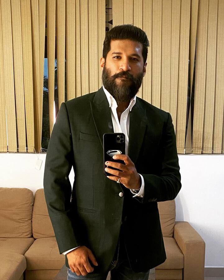 கேடி பில்லா கில்லாடி ரங்காவின் தெய்வங்கள் எல்லாம் தோற்றே போகும் தந்தை அன்பின் முன்னே பாடல்