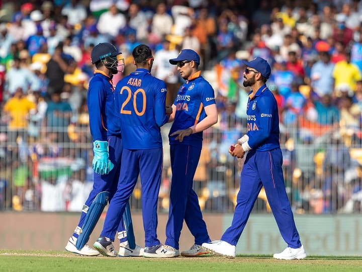 Team Indias defeat Reasons against Australia in ODI Series at Home IND vs AUS Indian Team Weakness IND vs AUS: टीम इंडिया ने चार साल बाद घरेलू मैदानों पर वनडे सीरीज गंवाई, क्या रहे अहम कारण?