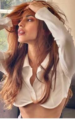 Priya Banerjee Photos : 'ਰਾਣਾ ਨਾਇਡੂ' 'ਚ 'ਮੰਦਿਰਾ ' ਦਾ ਕਿਰਦਾਰ ਨਿਭਾਉਣ ਵਾਲੀ ਪ੍ਰਿਆ ਬੈਨਰਜੀ ਨੇ ਢਾਹਿਆ ਕਹਿਰ