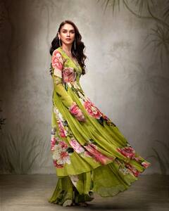 Aditi Rao Hydari Glams Up In A Green Floral Anarkali. See Pics