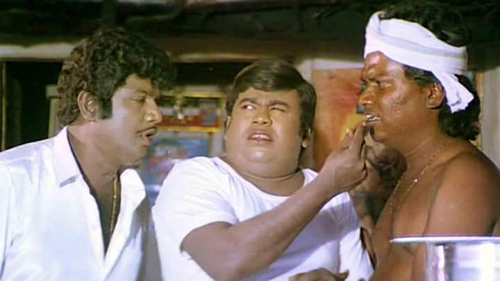 நடிகர் ராமராஜனுக்கு திருப்புமுனையாக அமைந்த படம் கரகாட்டக்காரன். இப்படத்தின் வாழைப்பழ காமெடி ரசிகர்களை வயிறு குலுங்க சிரிக்க வைத்தது. ஒன்னு இங்க இருக்கு இன்னொன்னு எங்க என்ற கவுண்டமணியின் கேள்விக்கு, ‘அதானா இது’ என்று செந்தில் பதில் அளிப்பார்.