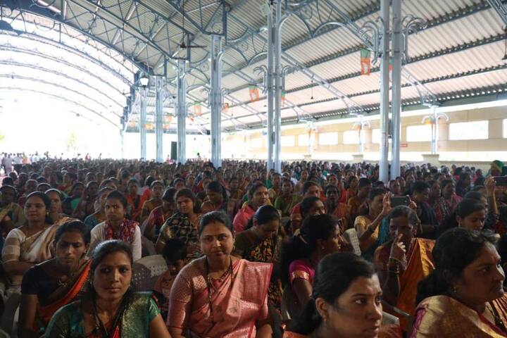 त्या जनतेपर्यंत पोहोचवण्यासाठी भाजपा पदाधिकारी व कार्यकर्ते नेहमीच प्रयत्नशील असतात, असेही त्यांनी सांगितले.