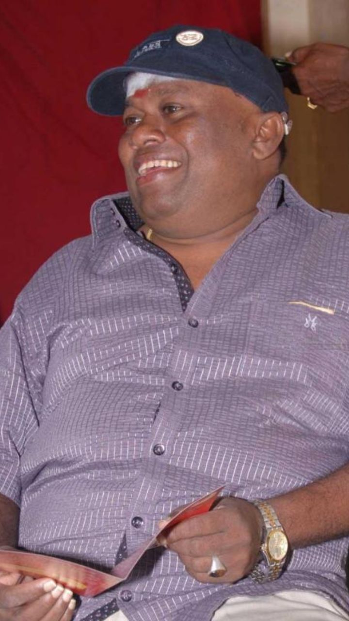 இவர் 80, 90களில் தமிழ் ரசிகர்களை தன்னுடைய நகைச்சுவையால் கட்டிப்போட்டார்