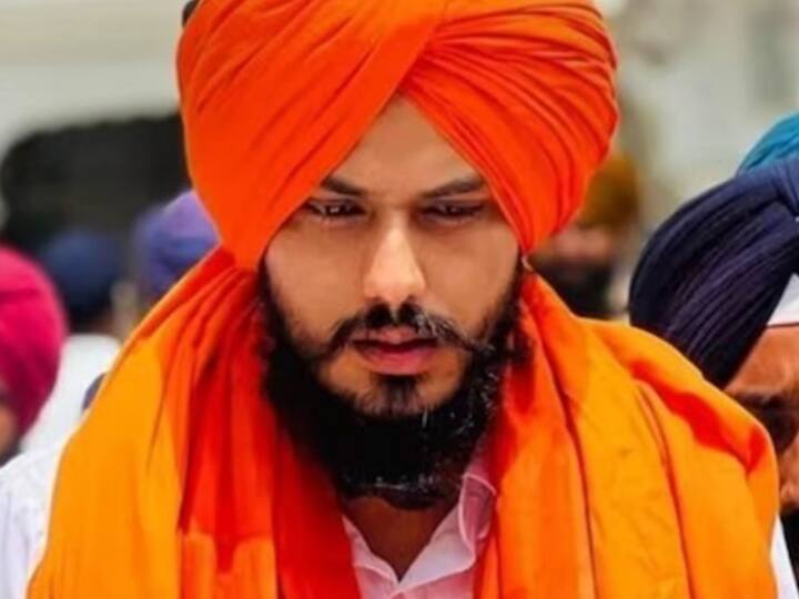 Raipur Police arrested four waris punjab de chief Amritpal Singh supporters for taking out rally ANN Amritpal Singh Case: अमृतपाल सिंह के समर्थन में रैली निकालने वालों के खिलाफ रायपुर पुलिस का एक्शन, चार गिरफ्तार