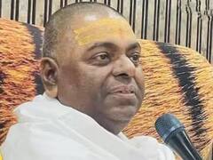 'नेताओं की याददाश्त मिटाकर रोक सकता हूं रूस-यूक्रेन युद्ध'- कानपुर के करौली बाबा का अजीबोगरीब दावा