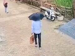 शर्ट, ट्राउजर और छाता...यूं जाता दिखा अमृतपाल सिंह, पुलिस को ऐसे दिया चकमा