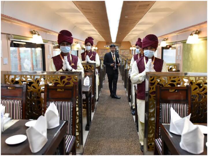 Indian Railways Started Special Train Bharat Gaurav Deluxe for North East Discovery Bharat Gaurav Deluxe Train: भारतीय रेलवे ने शुरू की यह खास ट्रेन, अंदर हैं फाइव स्टार होटल जैसी सुविधाएं, जानिए और क्या है खास