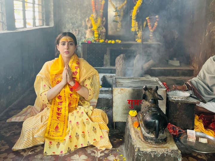 ‘I don’t care,’ says Sara Ali Khan to trolls targeting her for visiting Mahadev Temple Sara Alikhan Reply to Trollers: మహాదేవ్ ఆలయంలో సారా అలీఖాన్ పూజలు - ట్రోలర్స్‌కు ఆర్జీవీ స్టైల్‌లో స్ట్రాంగ్ కౌంటర్
